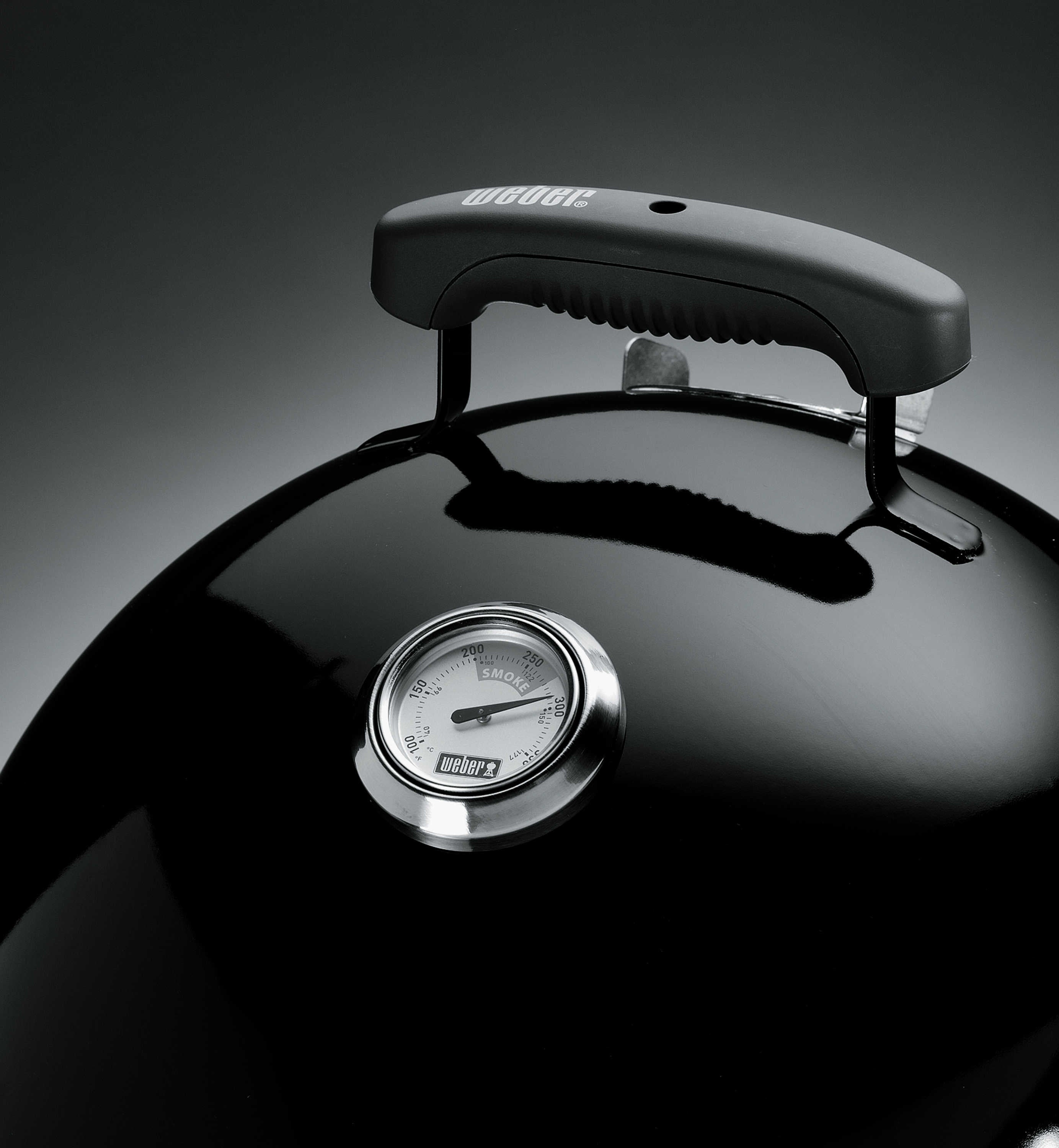 Weber 57cm Smokey Mountain